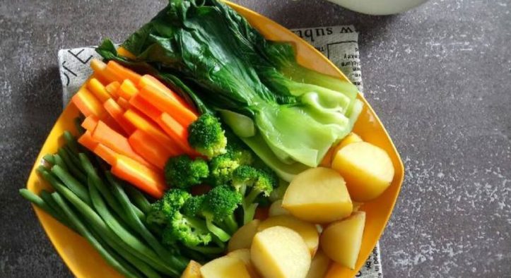 Hidup Sehat Dimulai dari Piring: Manfaat Sayuran Rebus
