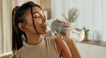 6 Tanda Tubuh Kurang Minum Air Putih