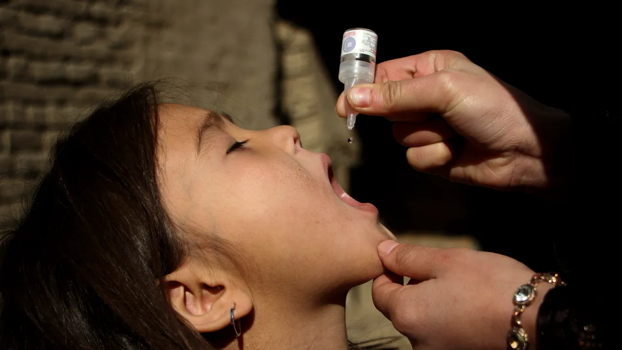 penyakit polio
