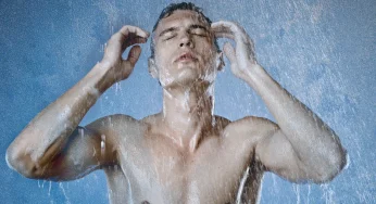 Mana Lebih Sehat: Mandi dengan Air Hangat atau Air Dingin?